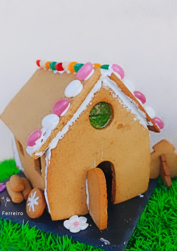 Foto principal de Casa de galletas de jengibre y canela