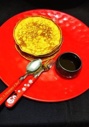 A picture of Chebabs (Emirati Saffron and cardamom pancakes).