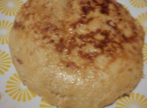 Una foto de Quesillo de guanábana con caramelo