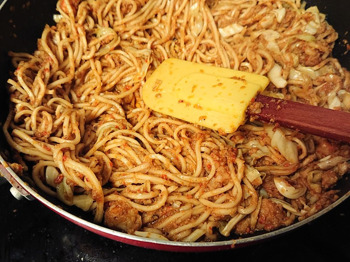 Ternyata ini loh! Bagaimana cara membuat Mie Goreng Aceh Seafood yang nagih banget