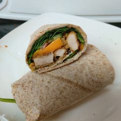 A picture of My Salt & Pepper Chicken Wrap 😉.