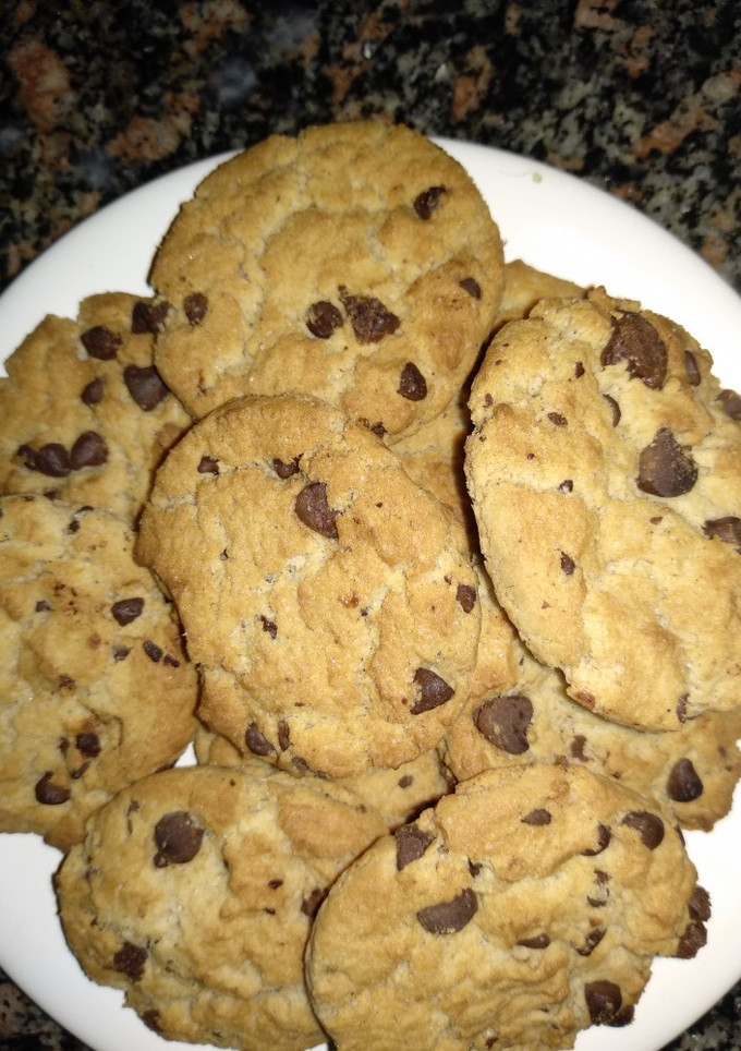 Una foto de Cookies fáciles y económicas 😁😀