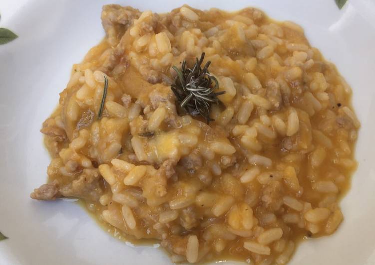 Ricetta Risotto Con Crema Di Zucca E Salsiccia Di Marcella Sweetly Elvie Cookpad