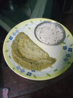 मूंग दाल चीला (Moong Dal cheela recipe in Hindi) रेसिपी मुख्य फोटो