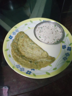 मूंग दाल चीला (Moong Dal cheela recipe in Hindi) रेसिपी मुख्य फोटो