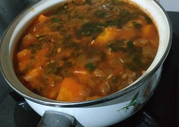 Langkah Mudah untuk Membuat Sup Pasta Tomat yang Bikin Ngiler