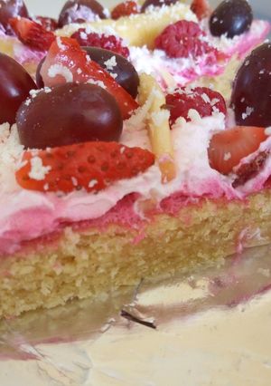 A picture of Fruit Pizza Cookie.
