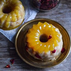 A picture of Orange Suji Halwa.