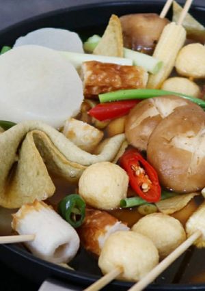 韓式關東煮 | 魚餅火鍋어묵 전골【eomuk jeongol】 的食譜成品照片
