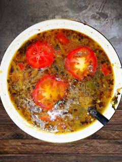 টম ইয়াম চিকেন স্যুপ (tom yum chicken soup recipe in Bengali) রেসিপির প্রধান ছবি