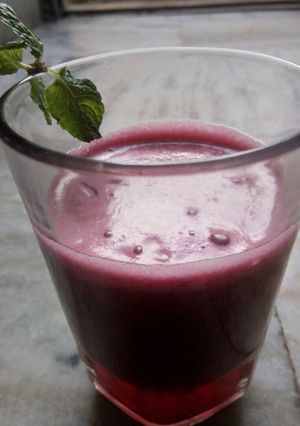 A picture of Beetroot Amla healthy drink.