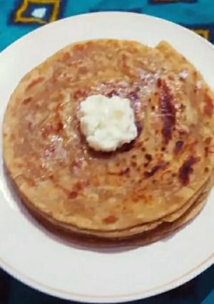 A picture of Butter Garlic Paratha.