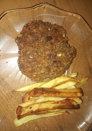 Una foto de Hamburguesas con fritas
