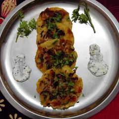 A picture of Bread Moong dal Uttapam.