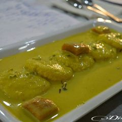A picture of Ripe Mango Rasmalai.