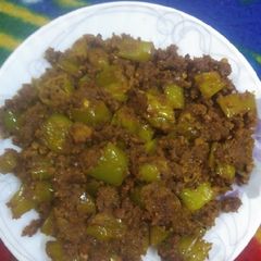 A picture of Achari mirch.
