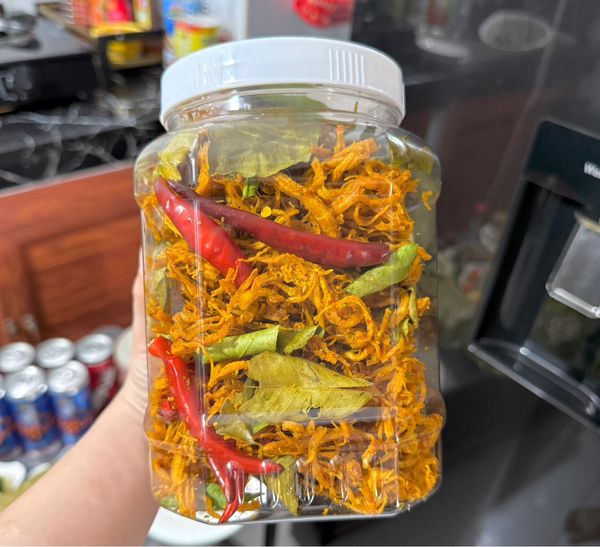 Khô gà lá chanh