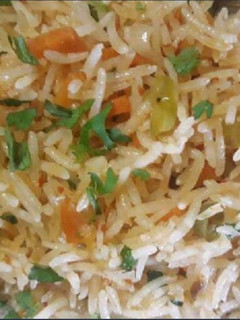 A picture of Veg schezwan fried rice .