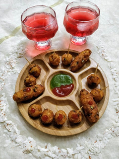 A picture of Poha cutlets.
