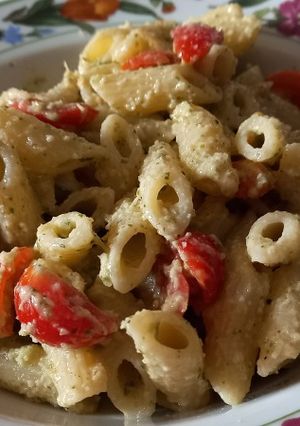 Foto di Pasta fredda con pesto di sedano