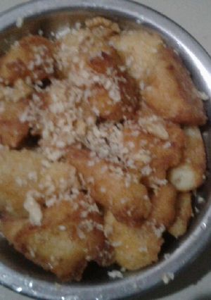 अमृतफल (amrutfal recipe in marathi) रेसिपी चे मुख्य फोटो 