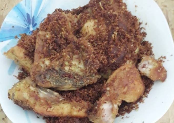 Ayam serundeng