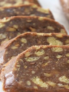 Фото Сладкая колбаска (чайная) - вкус детства. Очень вкусный, быстрый десерт.