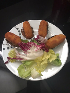 Una foto de Croquetas caseras de pollo 🐤