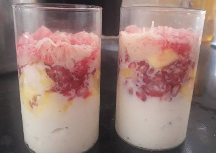 Steps to Make Super Quick Homemade ✌Instant Rabri falooda🍨