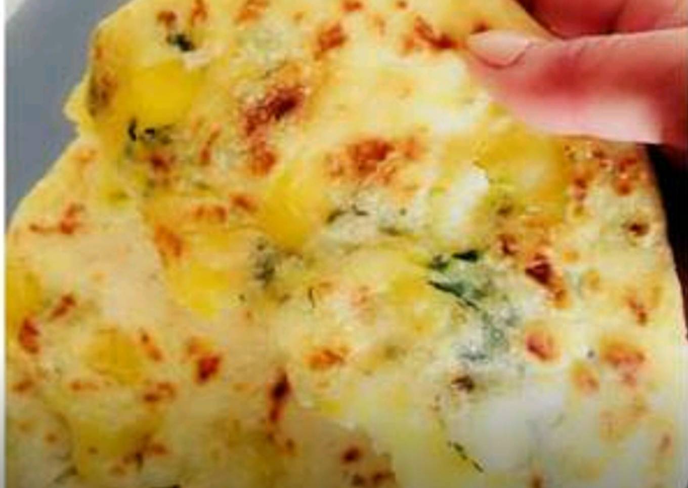 Aaloo Paratha(flavoured potato stuffed Indian flat bread)