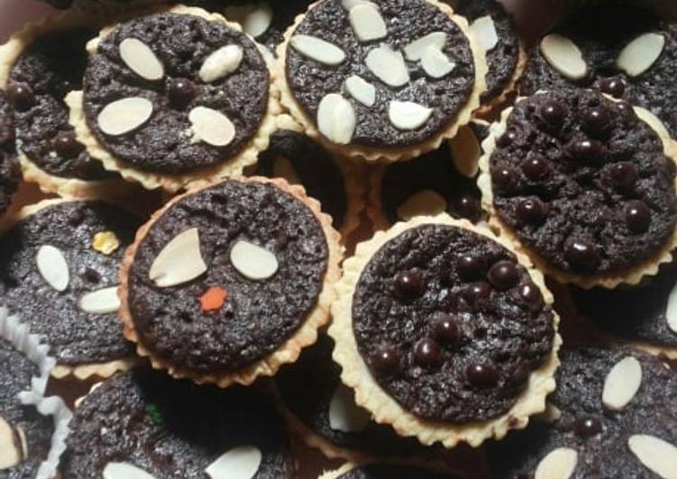 Resep Pie Brownies Putih Telur, Enak