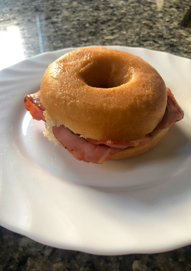Una foto de Donuts con bacon
