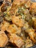 Raxo con queso de Arzúa, setas y cebollas
