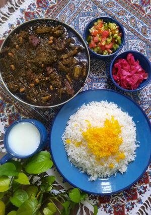 عکسی از دستور خورش کرفس با لوبیا چشم بلبلی