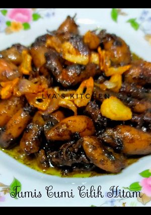 Foto resep Tumis Cumi Cilik Hitam