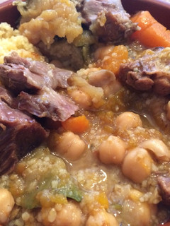 Una foto de Cous cous marroqui mixto