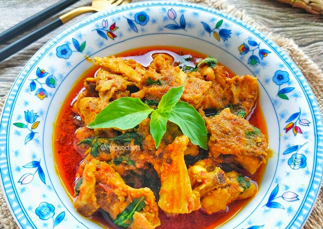 Rica Rica Balungan Ayam