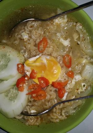 Foto resep Mie Instan Telur Setengah Matang