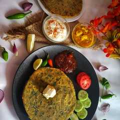 মেথি পরোটা(methi parota recipe in Bengali) রেসিপির প্রধান ছবি