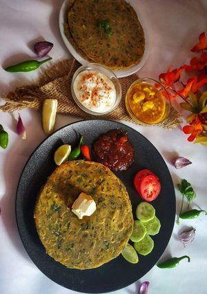 মেথি পরোটা(methi parota recipe in Bengali) রেসিপির প্রধান ছবি