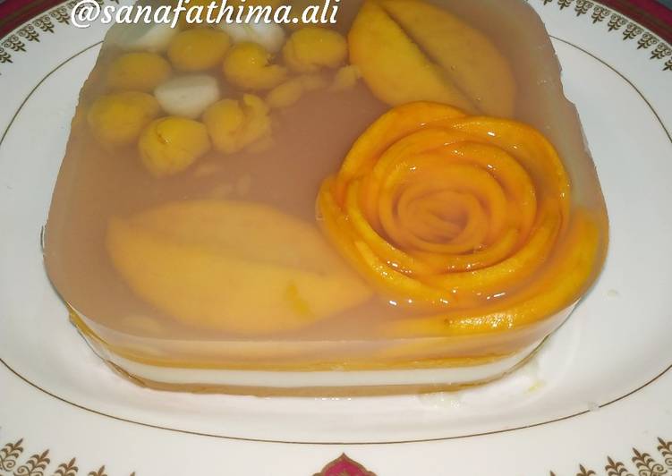 Mango china grass pudding