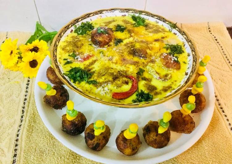 Simple Way to Prepare Homemade #Punjabi Kadhi With Potatoes Kofta