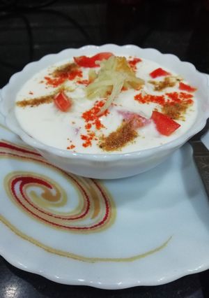 A picture of Cucumber & Tomato Raita.