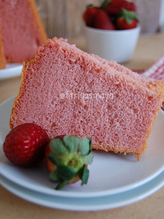 Foto resep Strawberry Chiffon Cake