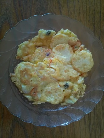 Langkah Mudah untuk Menyiapkan Resep Dadar telur asin tofu yang Lezat Sekali Anti Ribet, Lezat Sekali