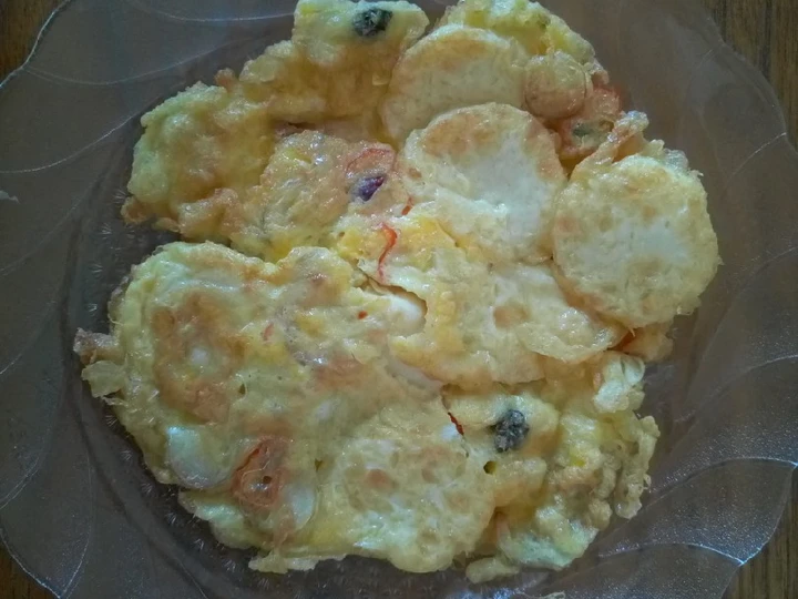 Langkah Mudah untuk Menyiapkan Resep Dadar telur asin tofu yang Lezat Sekali Anti Ribet, Lezat Sekali