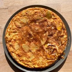 A picture of Spanish inspired omelette with potato, onion and pumpkin in air-fryer!.