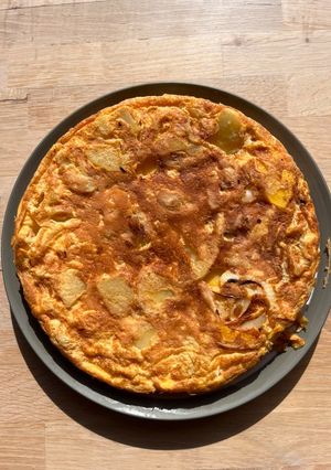 A picture of Spanish inspired omelette with potato, onion and pumpkin in air-fryer!.