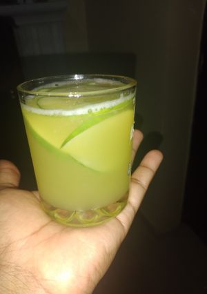 A picture of Pineapple juice.