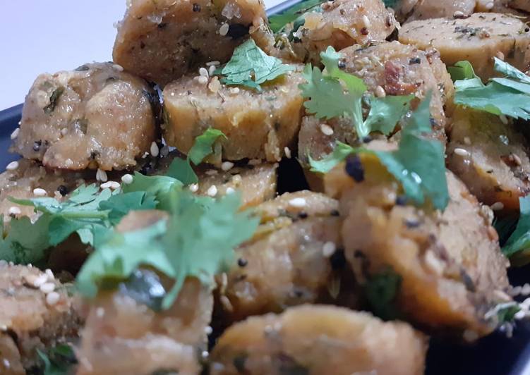 Recipe of Quick Methi muthiya